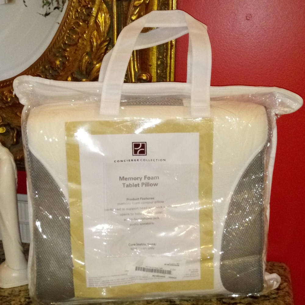 123 Concierge Collection Memory Foam Tablet Pillow